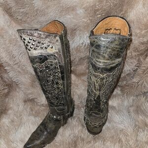 Black and Silver Western Boots